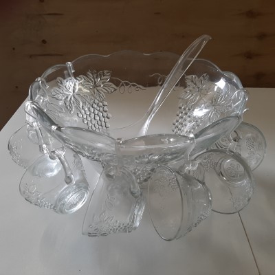 Punchbowl & Glass Set